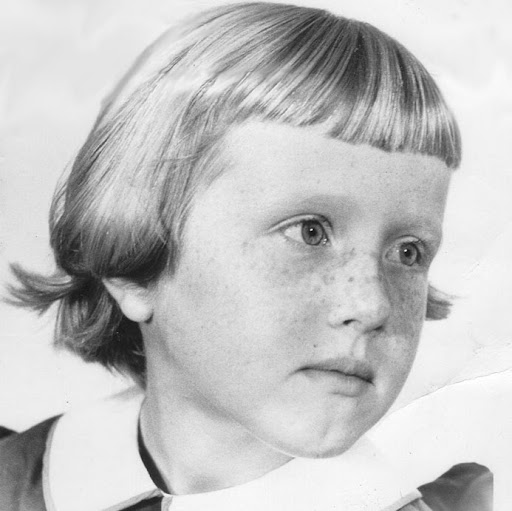 Patricia Chapman Photo 46