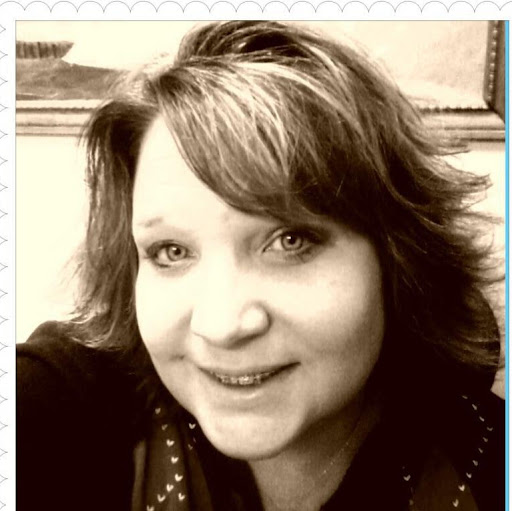 Deanna Turner Photo 25