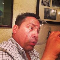 Aaron Tovar Photo 4