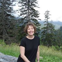 Ellen Elliott Photo 13