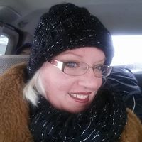 Colleen Deschamps Photo 6