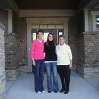 Betty Goodwin Photo 24