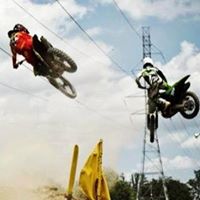 Bryce Bennett Photo 30