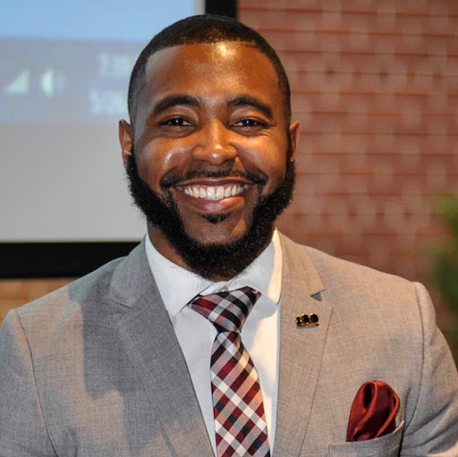 Derrick Walker Photo 29
