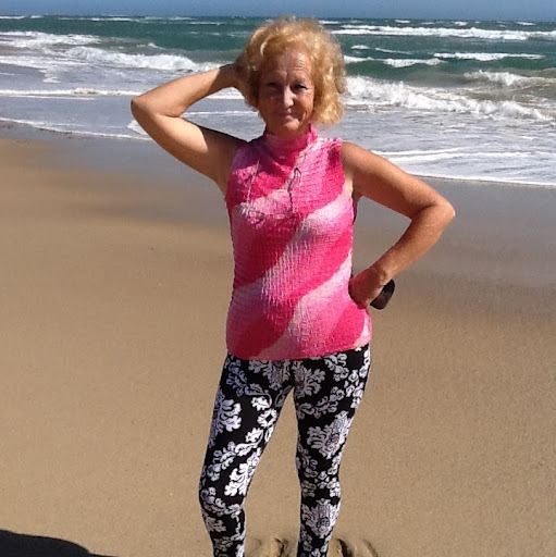Diane Ely Photo 31
