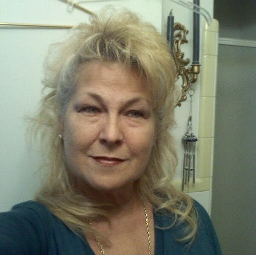 Kathy Matthews Photo 21
