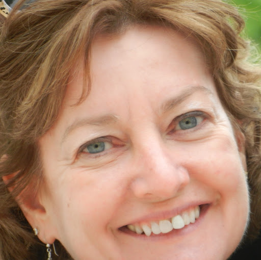 Eileen Lawson Photo 23