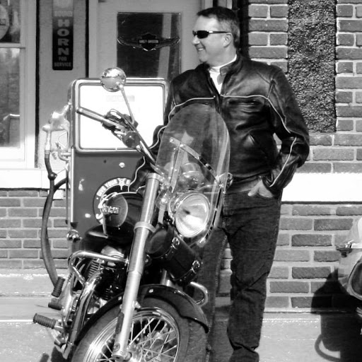 Kevin Bentley Photo 25