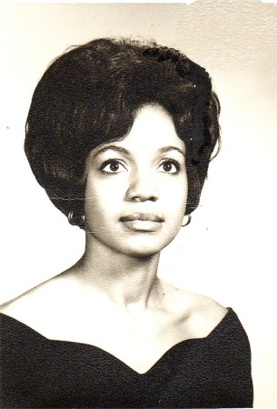 Patricia Sanders Photo 17