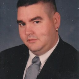 Ryan Mcclay Photo 9