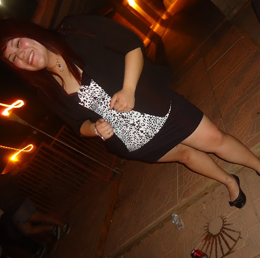 Stephanie Gutierrez Photo 38