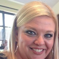 Michelle Cavanagh Photo 14