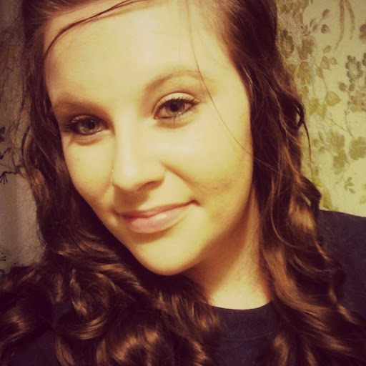 Jessica Hallett Photo 4