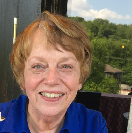Vicki Jones Photo 25