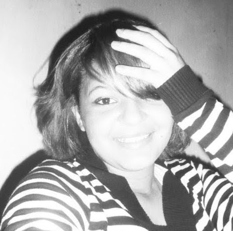 Mirella Barros Photo 12