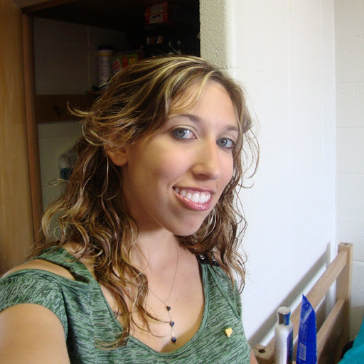 Jennifer Gentile Photo 15