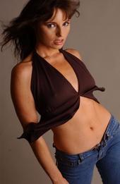 Michelle Cole Photo 15
