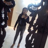 Ella Vine Photo 1