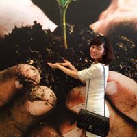 Hanh Nguyen Photo 22