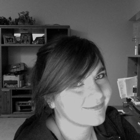 Samantha Bruce Photo 6