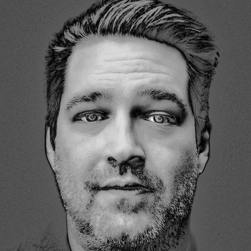 Travis Clark Photo 20