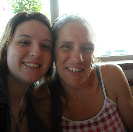 Lorie Phillips Photo 20