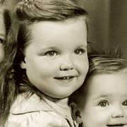 Deborah Drummond Photo 10
