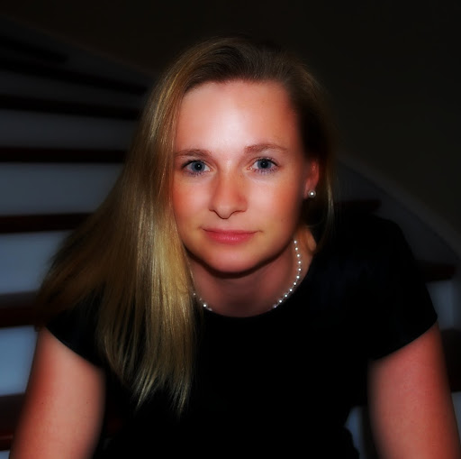 Rebecca Boss Photo 7
