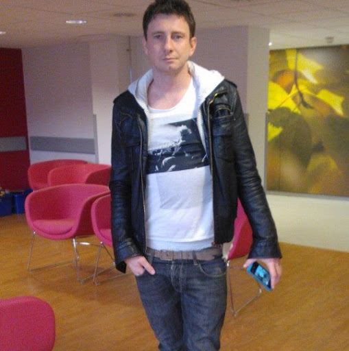 Johnny Wells Photo 37