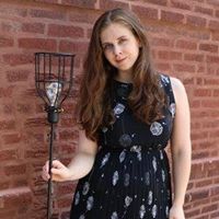 Holly Robison Photo 12