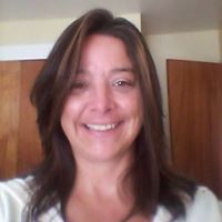 Elizabeth Groves Photo 5