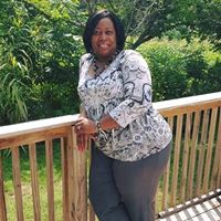 Tanya Robinson Photo 29