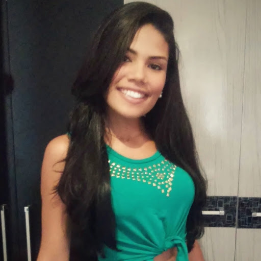 Pamela Ventura Photo 28