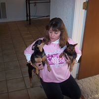 Julie Robins Photo 8