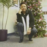 Annette Locklear Photo 6