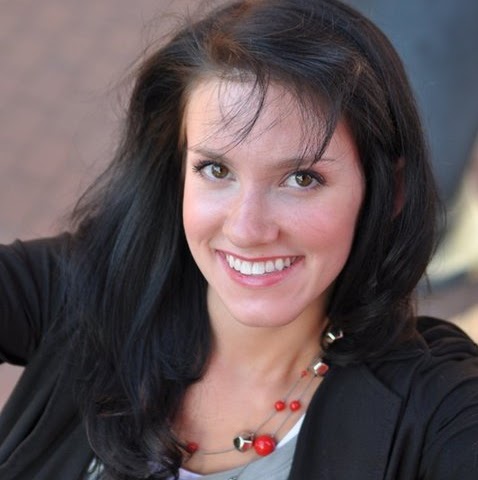 Kelly Courtney Photo 45