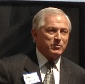 Larry White Photo 37