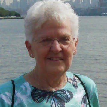 Lorena Williams Photo 37