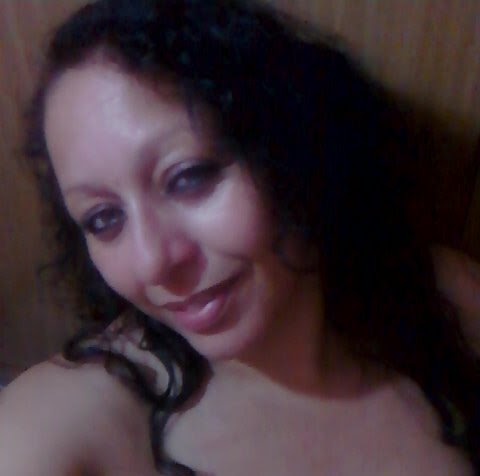 Anita Santos Photo 14