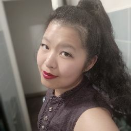 Sandy Yang Photo 23