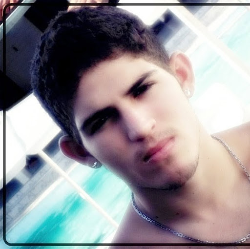 Israel Santos Photo 31