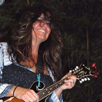 Jennifer Gallagher Photo 35