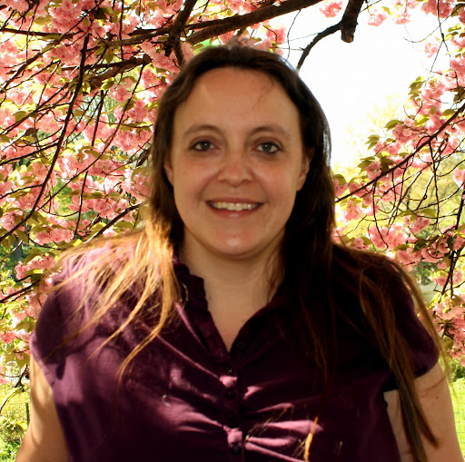 Kristin Gonzalez Photo 26