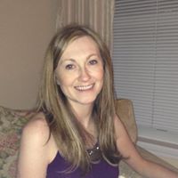 Tracy Lynch Photo 15