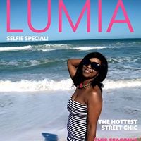 Amanda James Photo 10