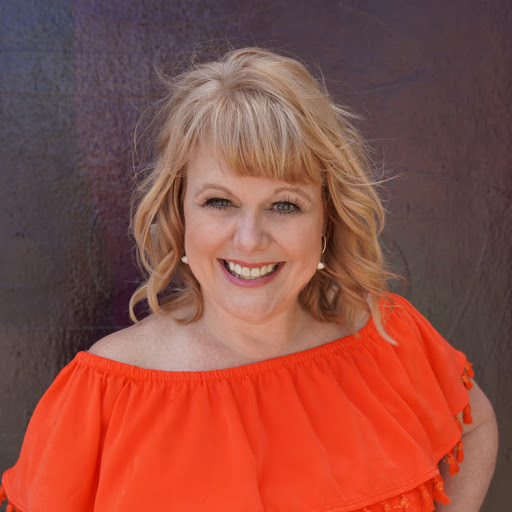 Julie Mclaughlin Photo 29
