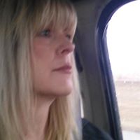 Caroline Clark Photo 23