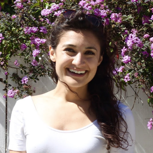 Erica Levine Photo 17