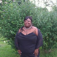 Michelle Hooper Photo 22