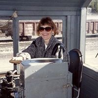 Betty Richards Photo 23